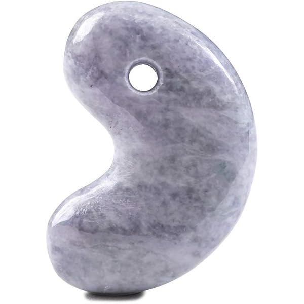 Amazon | プレミアム 糸魚川天然翡翠 勾玉 鮮やかな緑と黒色 艶美麗